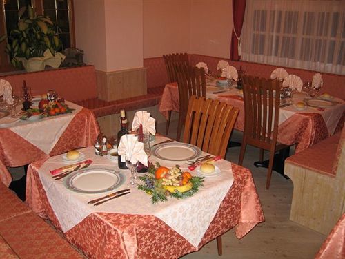 Hotel Rosalpina Folgaria Bagian luar foto